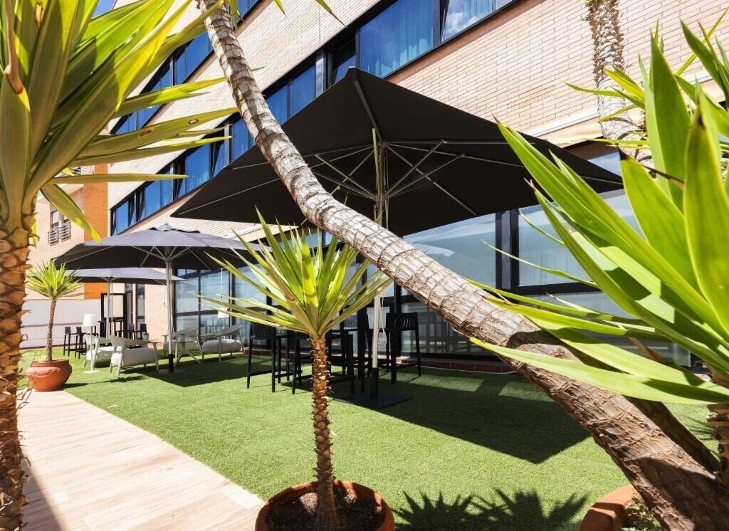 Картинка Malaga Alameda Centro by Melia 4*