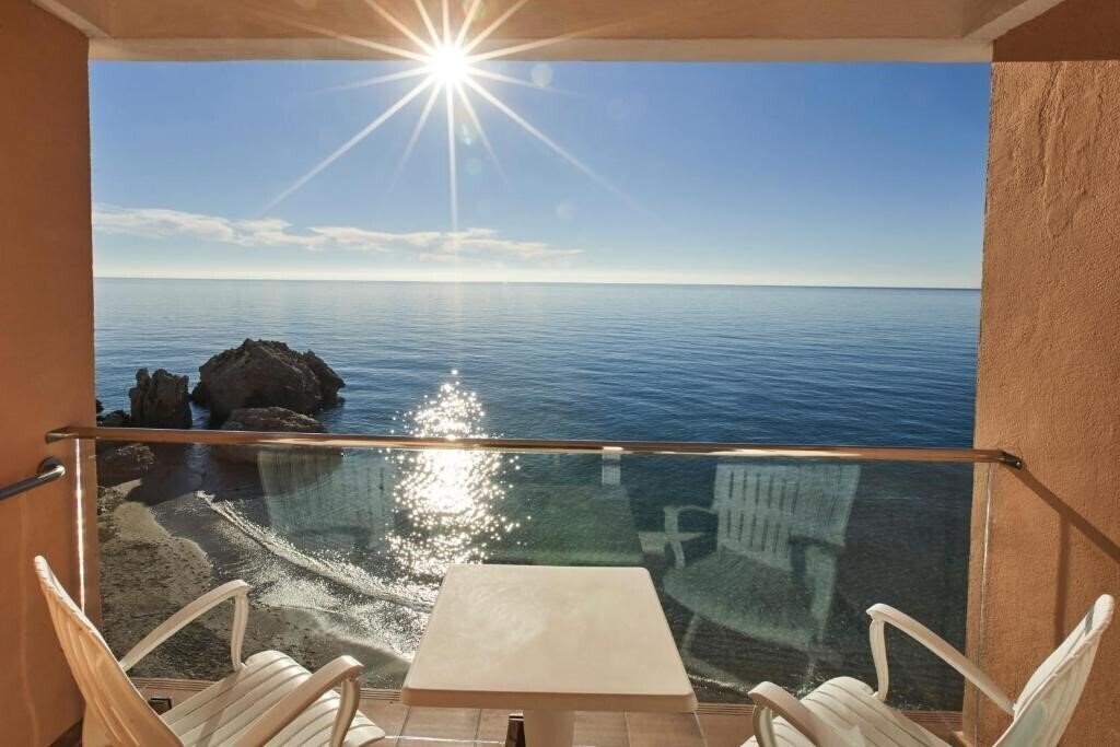 Фотографія Hotel Balcon de Europa 4*