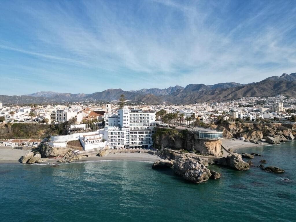 Зображення Hotel Balcon de Europa 4*