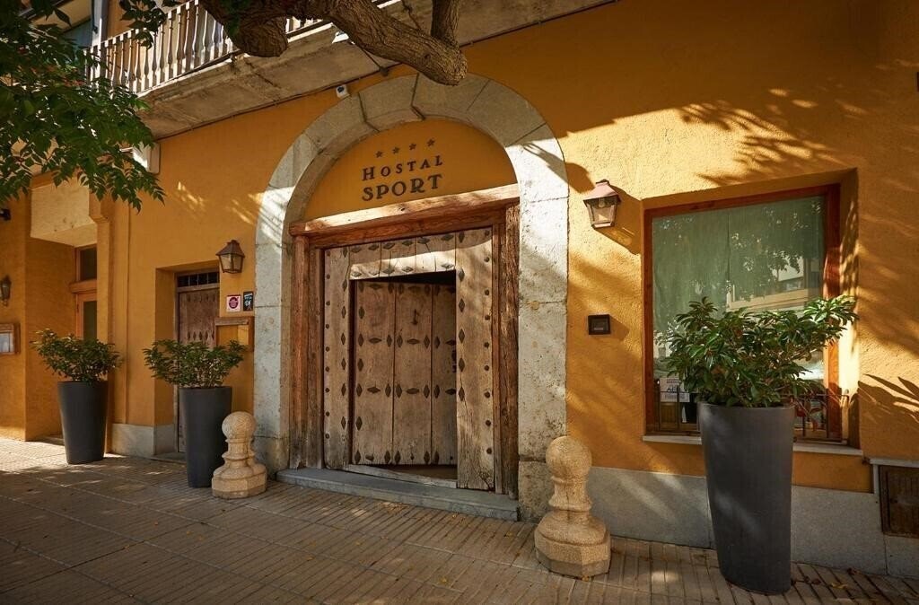 Отель Hotel Hostal sport 4*