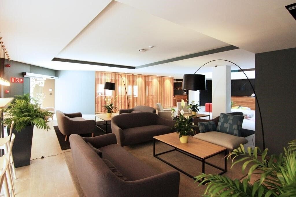 Картинка Hotel Raval De La Mar 4*