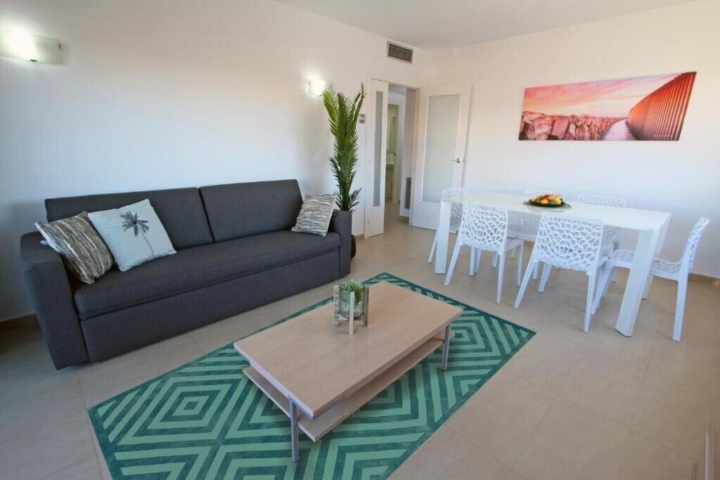Картинка Salou Mediterraneo Apartments 2*