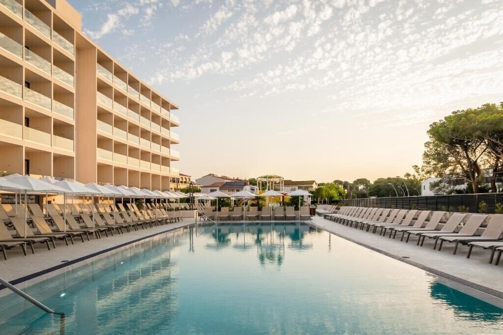 Фото Nuba Hotel Comarruga 4*