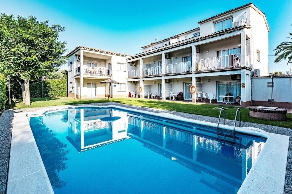 Готель Apartments Sunway Tara 2*