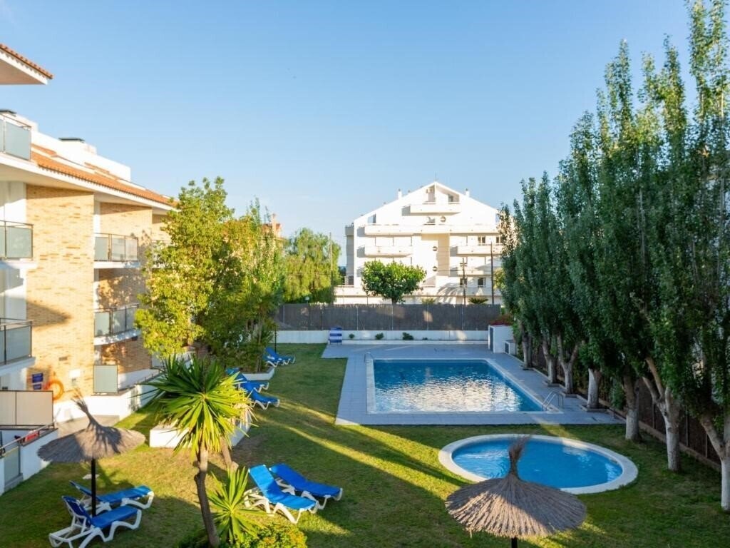 Отель Apartamentos Sunway Apollo 1*