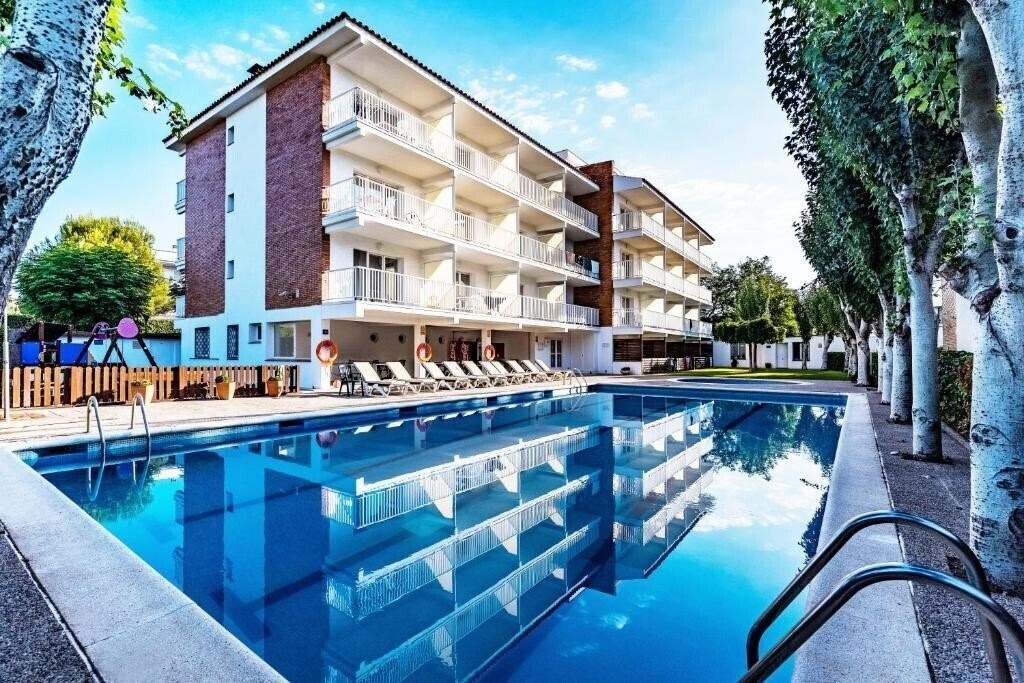 Готель Apartamentos Sunway Atlanta 1*