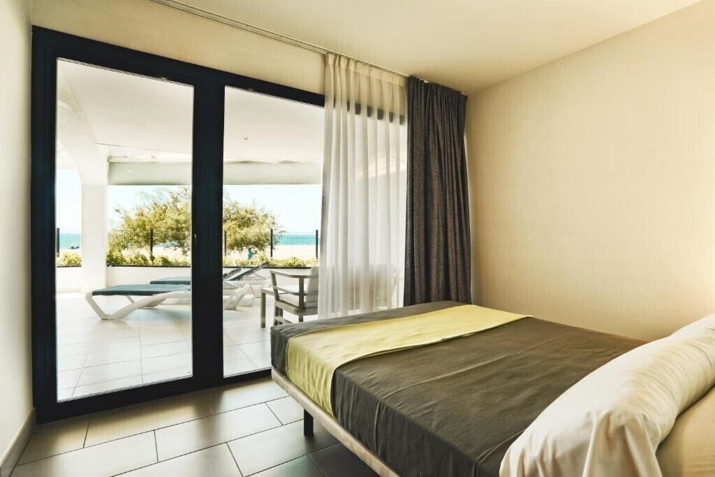 Фото Pins Platja Apartamentos 3*