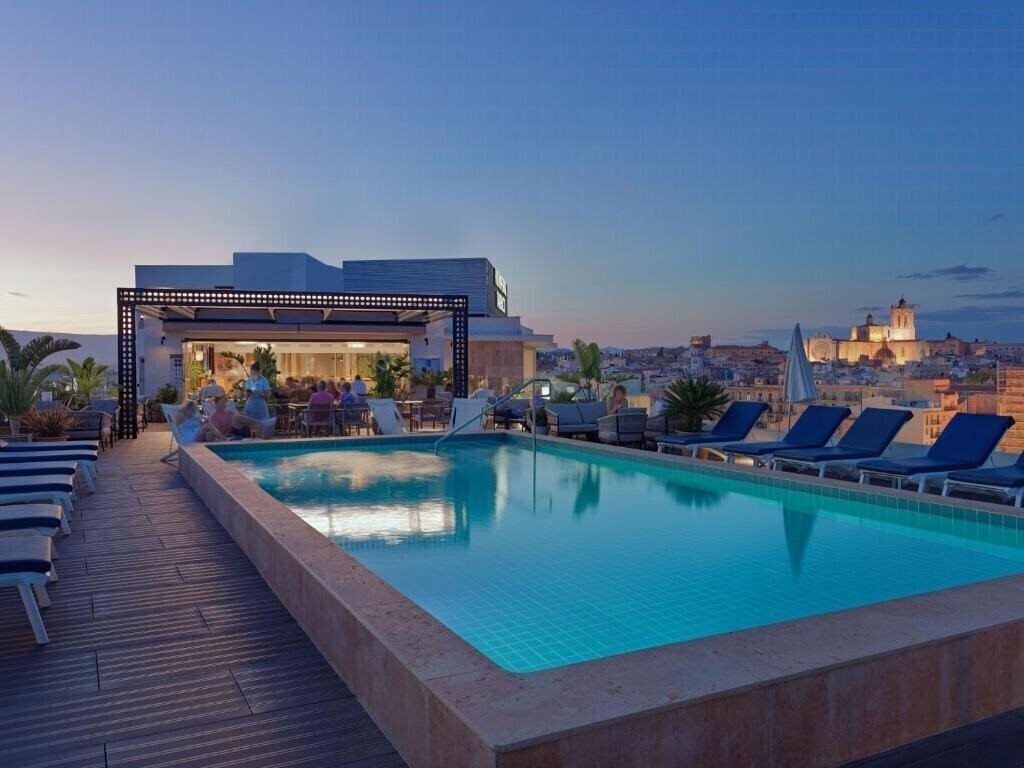 Фото H10 Imperial Tarraco 4*