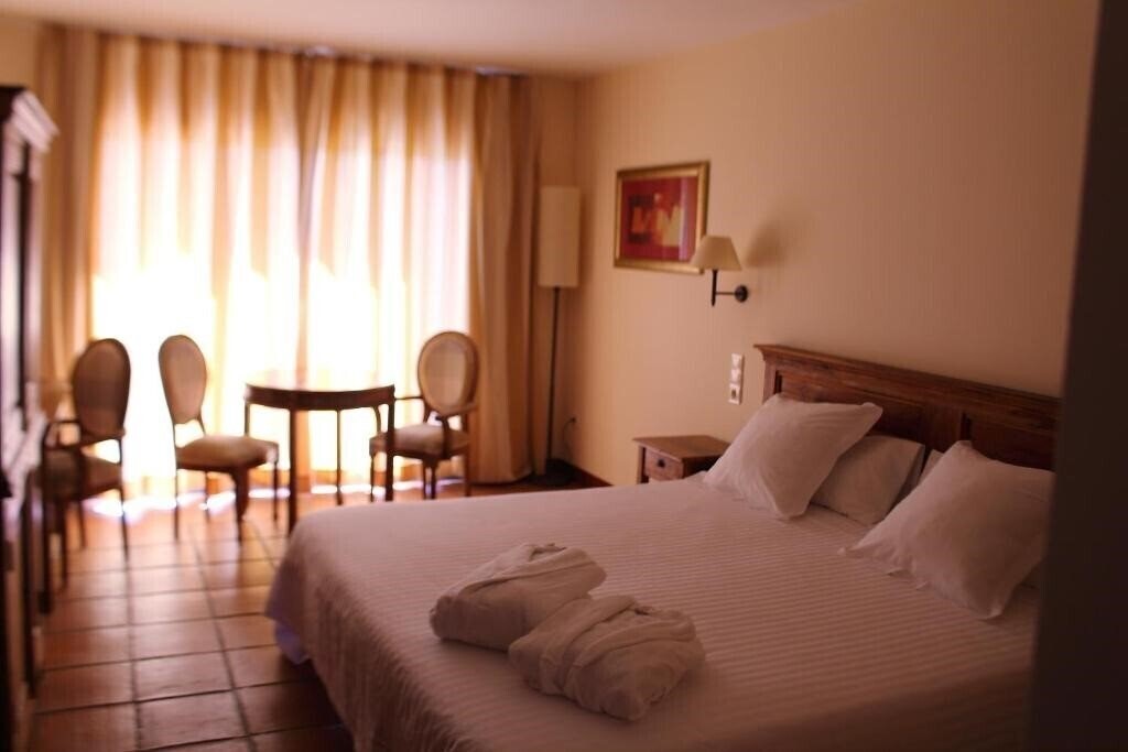 Картинка La Figuerola 4*