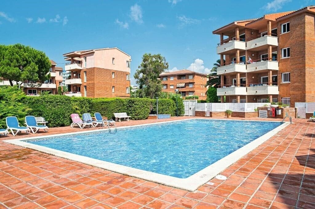 Готель Pierre & Vacances Residence Comarruga 3*
