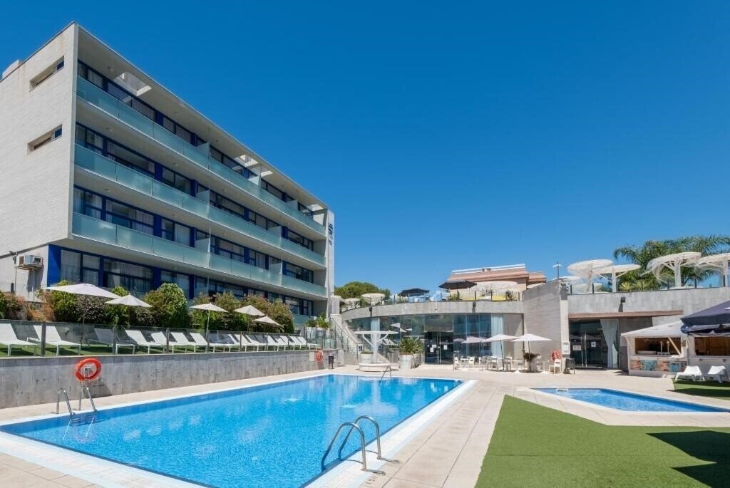 Готель Apolo Suites Rentalmar 3*
