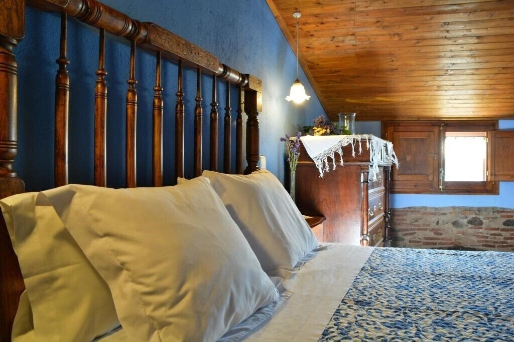 Изображение Les Velles Escoles 4*