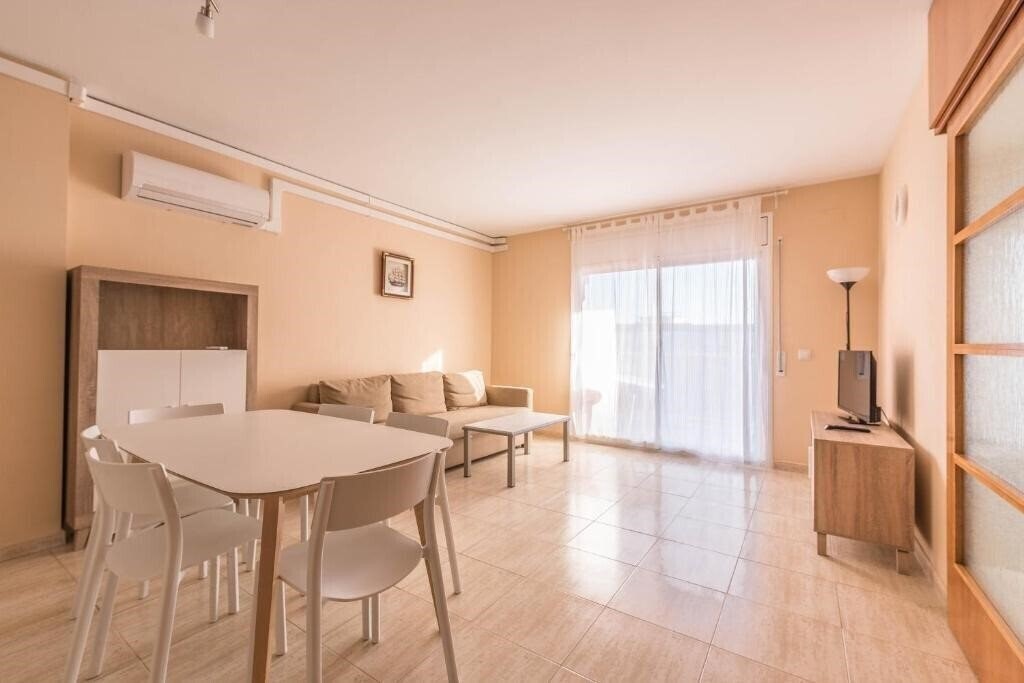 Картинка Costamar Apartments Calafell 3*