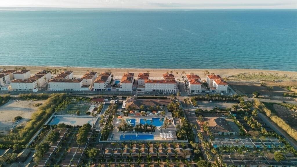 Отель Camping Vendrell Platja апартаменты