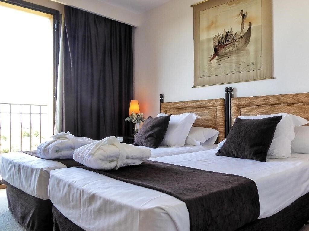 Фотография Termes Montbrio SPA, Resort & Park 4*