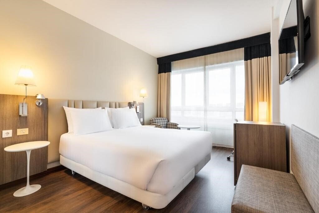 Отель Eurostars Atlantico 4*