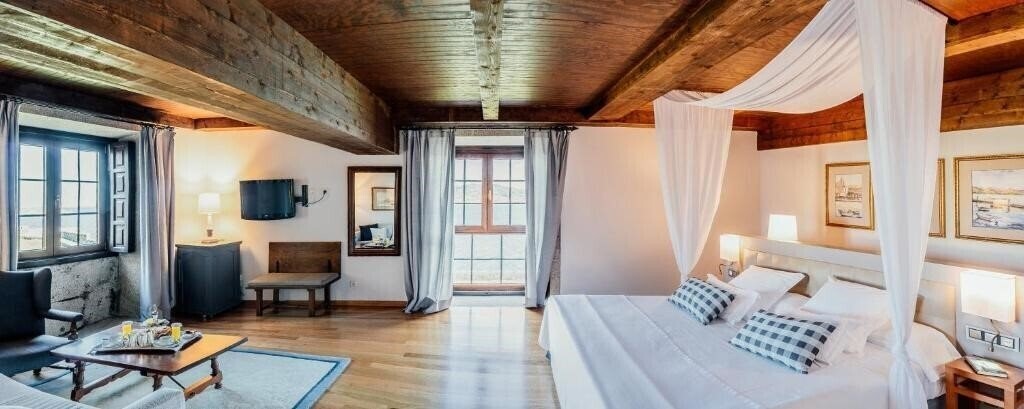 Фото Parador De Baiona 4*