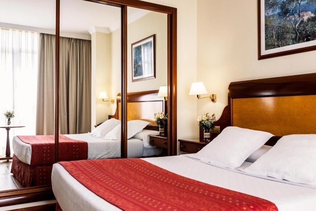 Картинка Gran Hotel de Ferrol 4*