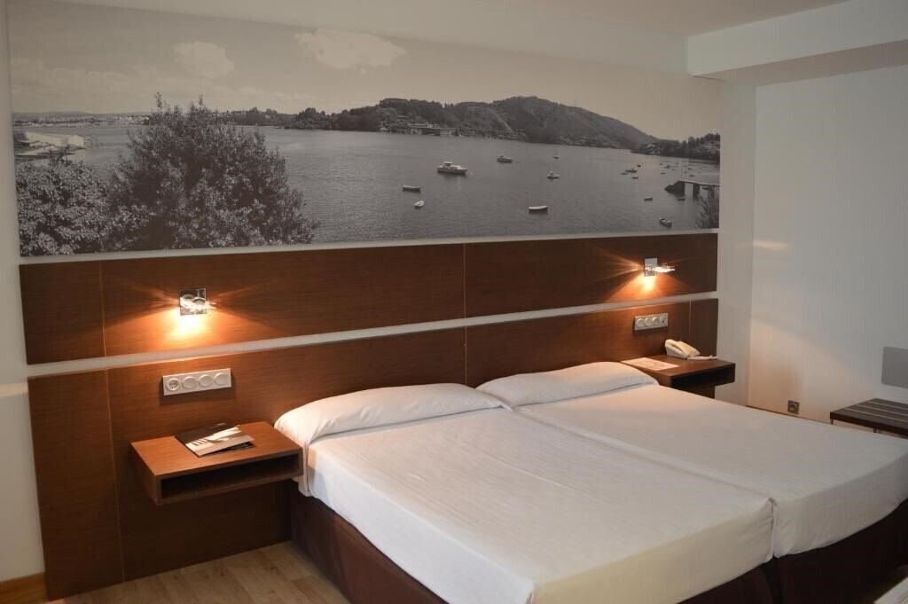 Фото Hotel Spa Odeon 4*