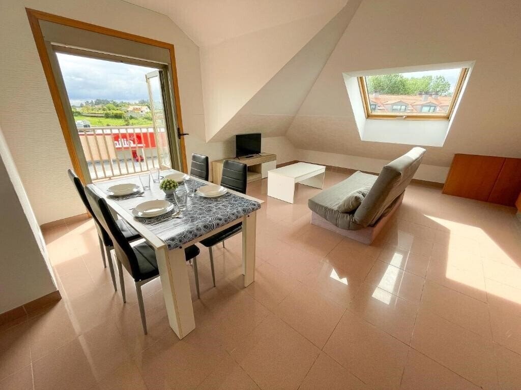 Отель Apartamentos Ares 3000 3*