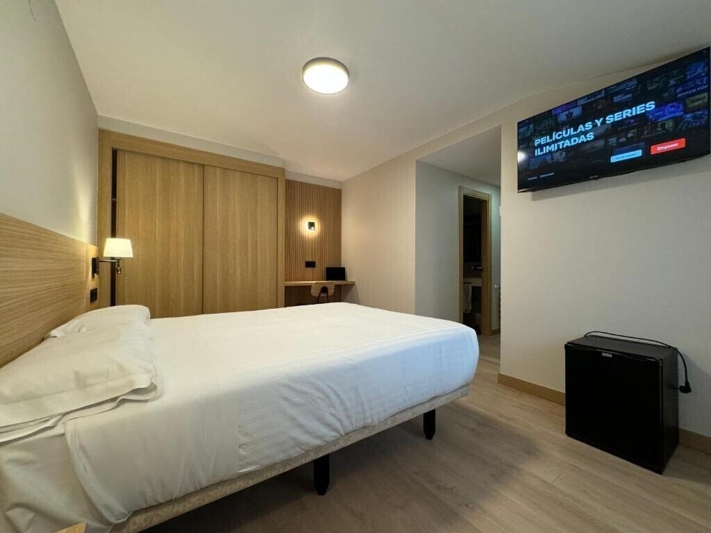 Картинка Hotel Europa Arteixo 2*