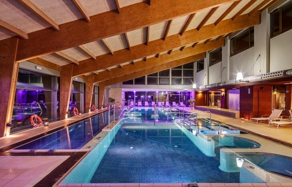 Готель Hotel & SPA La Collada 4*