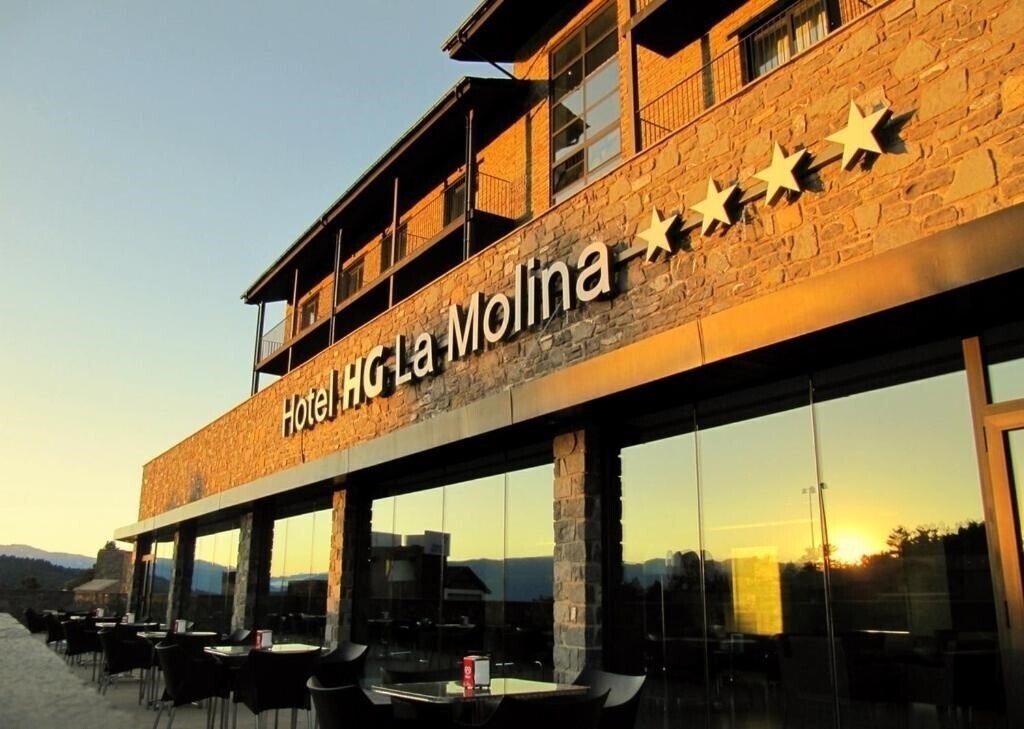Отель HG La Molina 4*