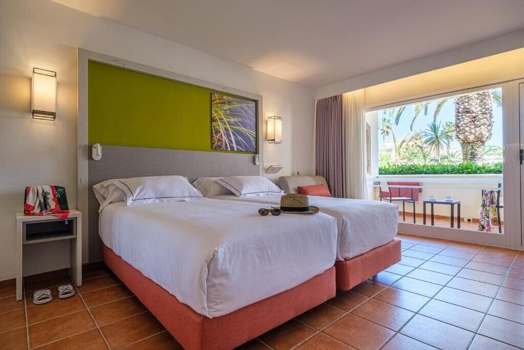 Фото Oassium Hotel at Estival Park (Adults Only +18) 4*