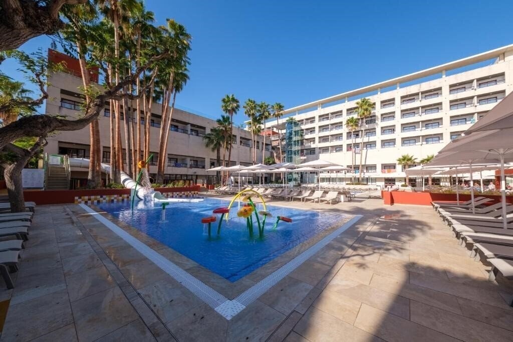 Отель Estival Park Almaris 4*