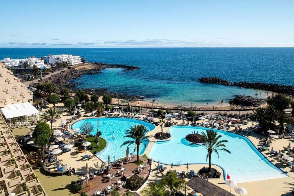 Готель Alexandre Grand Teguise Playa 4*