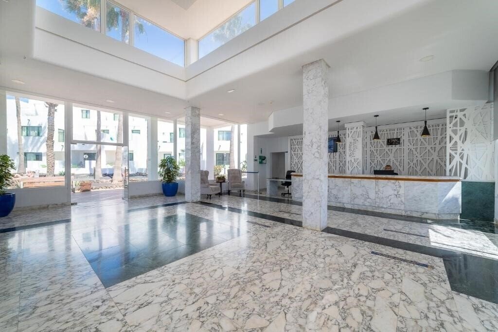 Фото Galeon Playa 3*