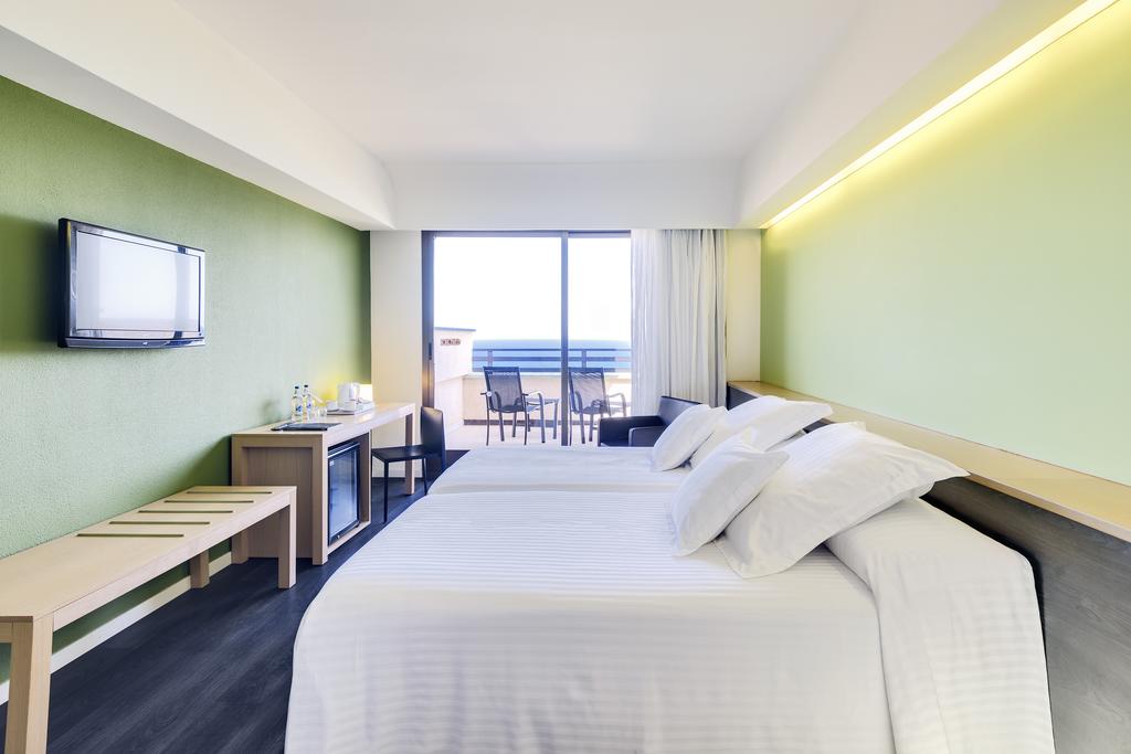 Зображення Barcelo Lanzarote Active Resort (ex. Occidental Lanzarote Playa, Occidental Lanzarote Mar, Oasis de Lanzarote, Be Live Family Lanzarote Resort) 4*