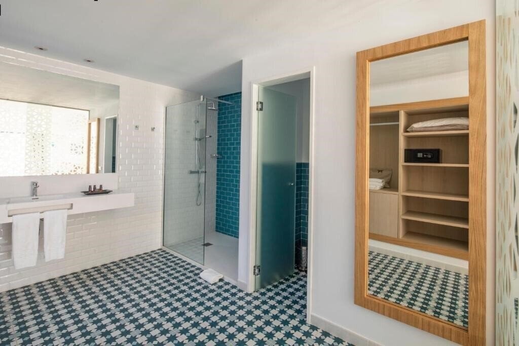 Фотографія Oasis Lanz Beach Mate 4*