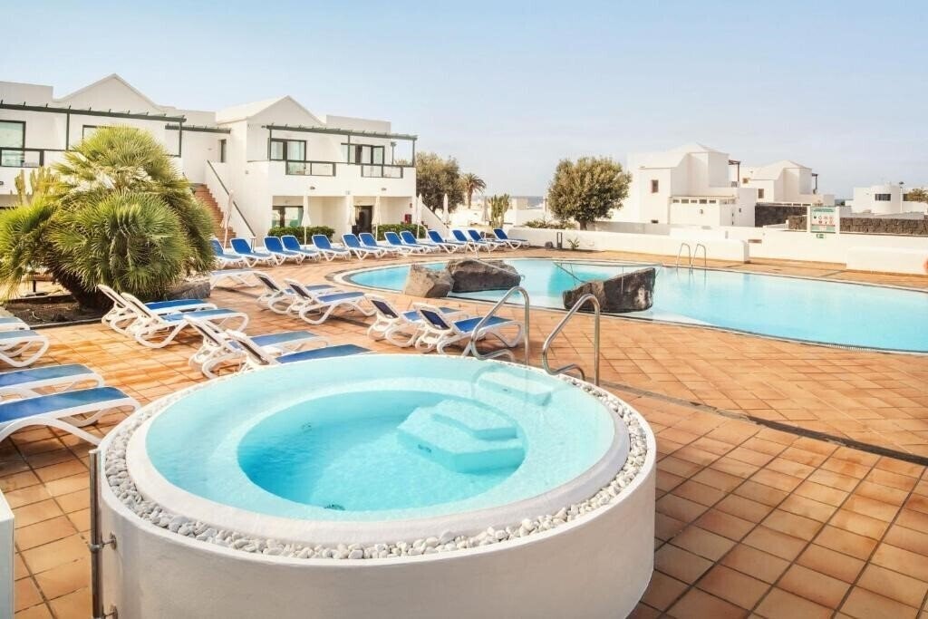 Готель Pocillos Playa отель без категории