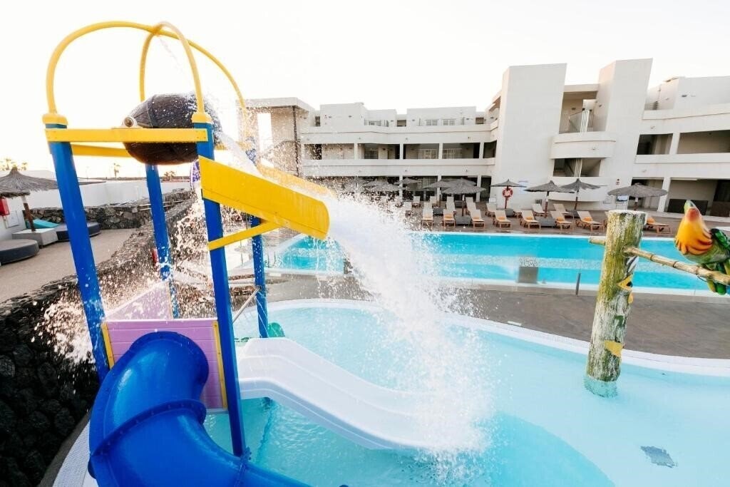 Фотография HD Beach Resort & SPA 4*