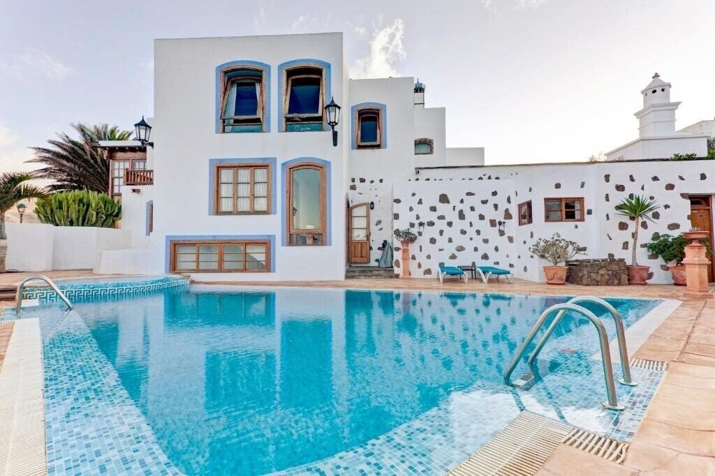 Готель La Casona De Yaiza 4*