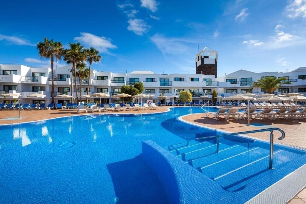 Готель Thb Lanzarote Beach 4*