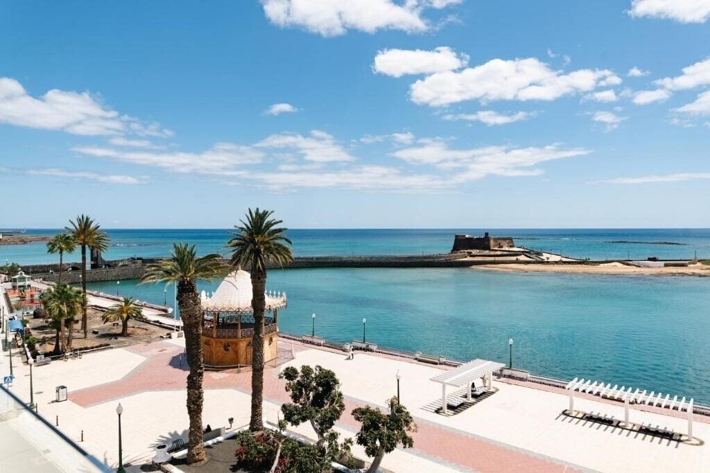 Фото Blue Marina Suites 3*