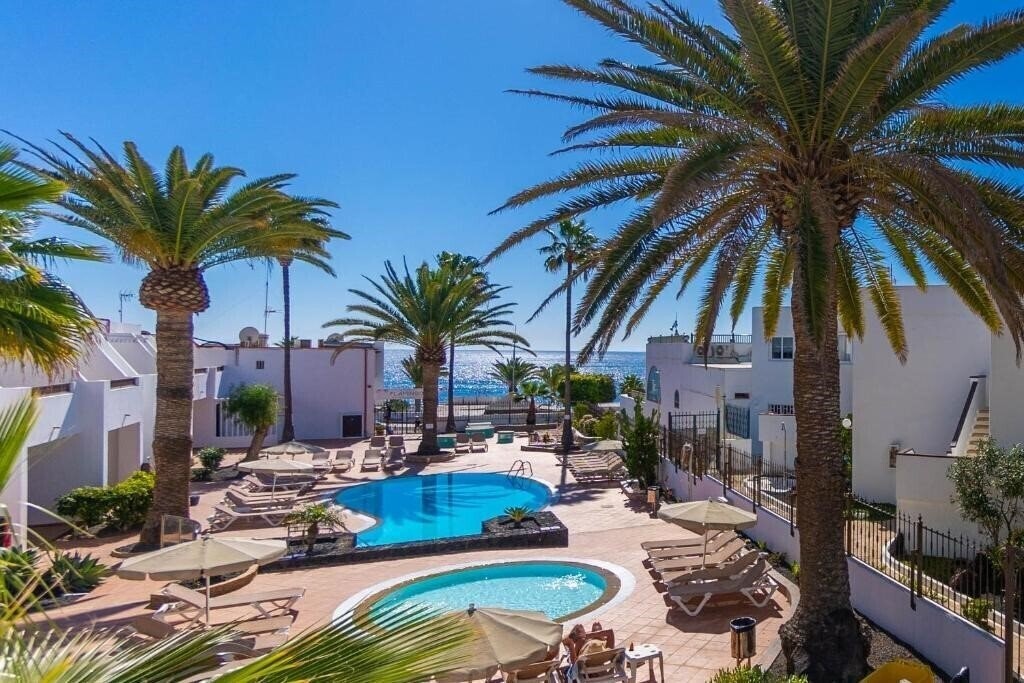 Отель Flamingo Apartments (Puerto Del Carmen) 3*