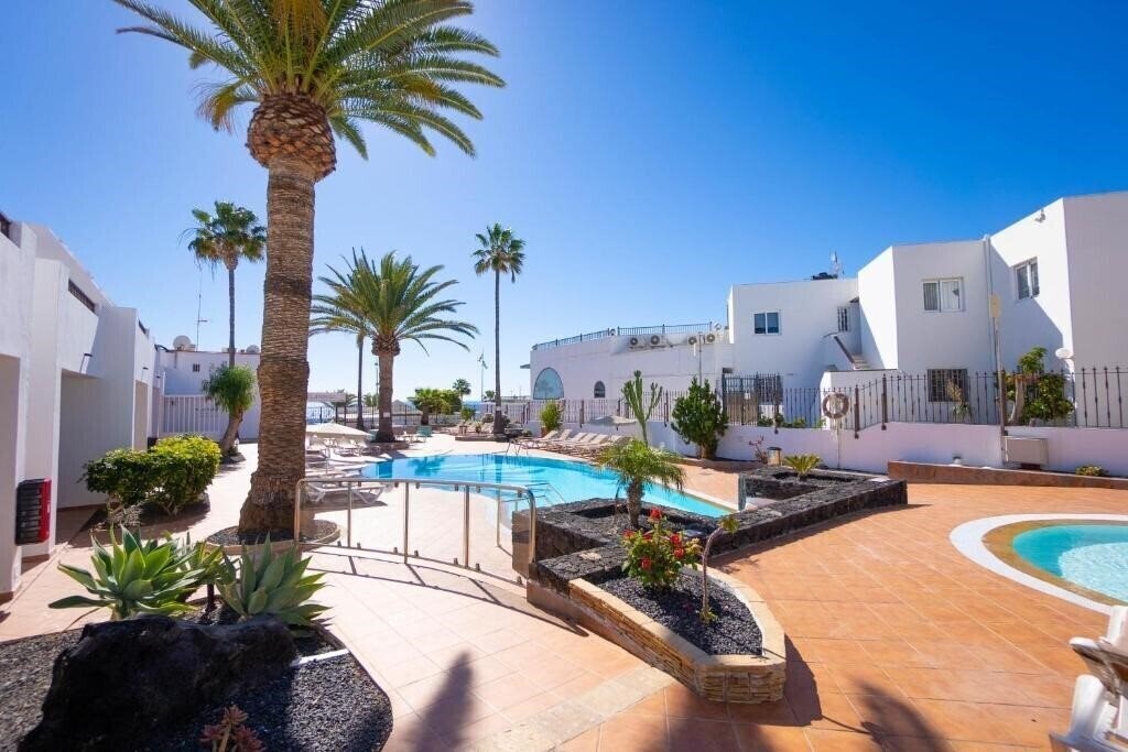 Изображение Flamingo Apartments (Puerto Del Carmen) 3*