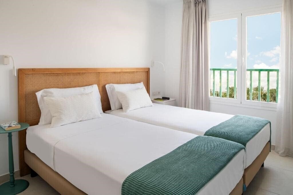 Фото Nazaret Apartments 4*