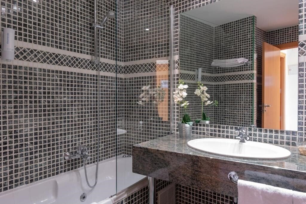 Фотографія Real 3*