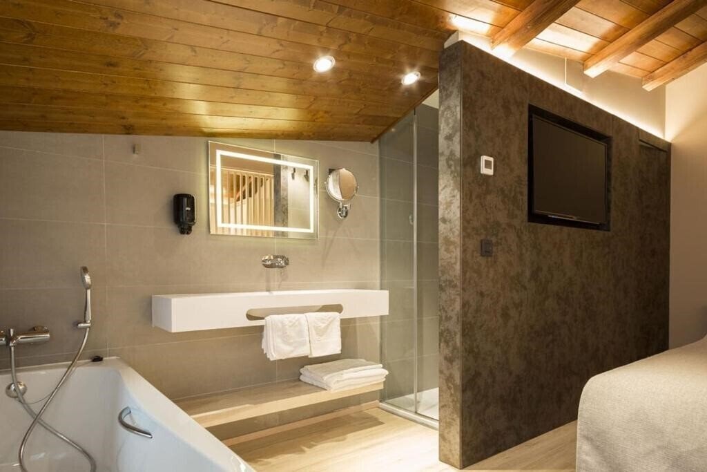 Фотографія Hotel Montarto 4*