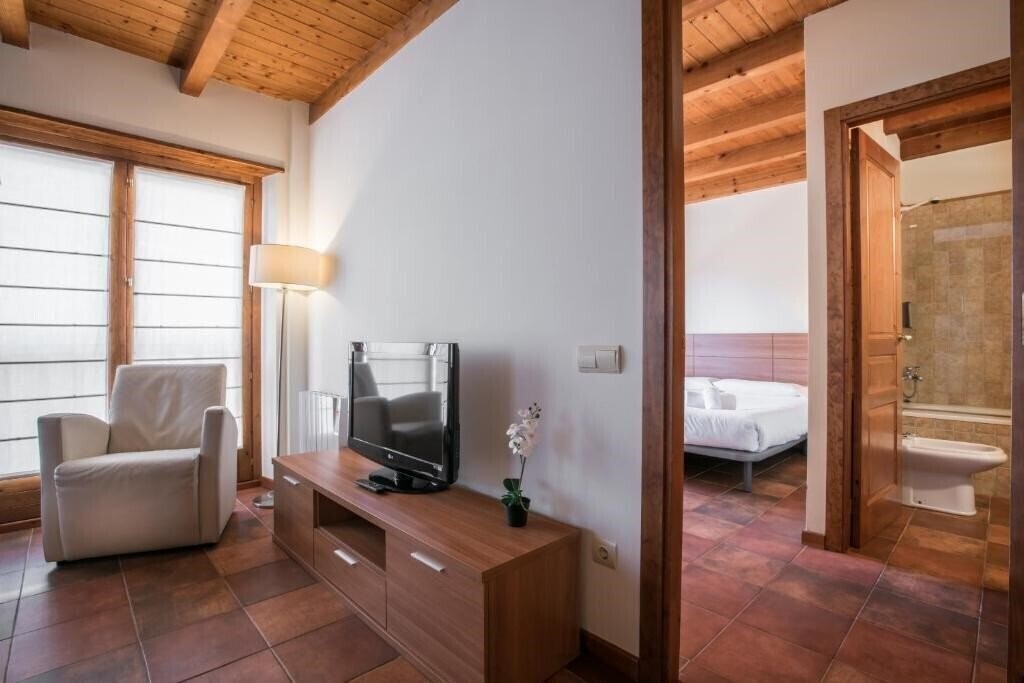 Картинка Apartamentos SNO Mont Romies Unhola 3*