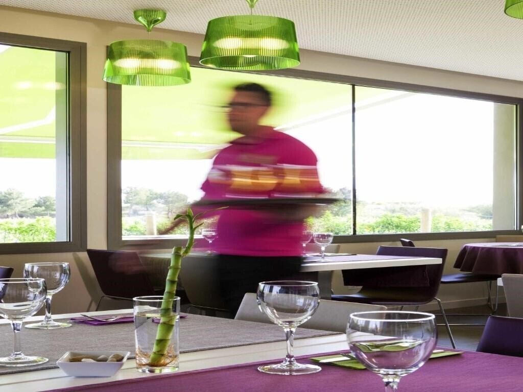 Фото Ibis Styles Lleida Torrefarrera 2*