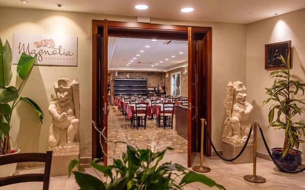 Картинка La Palmera 3*