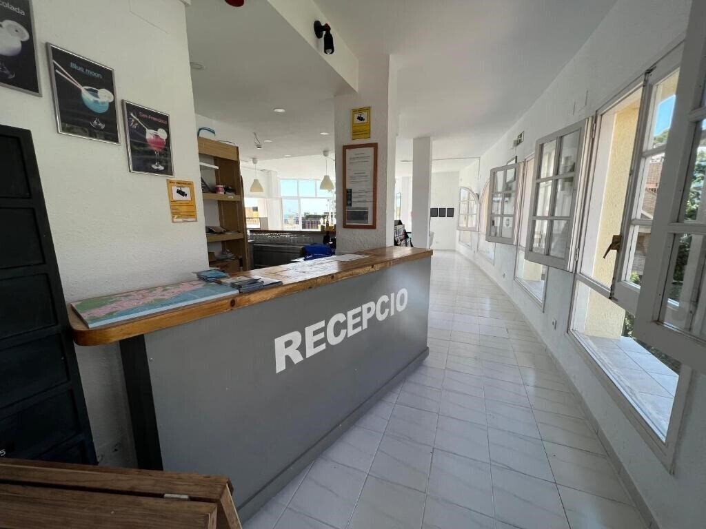 Фотография Ar Monjardi Apt апартаменты