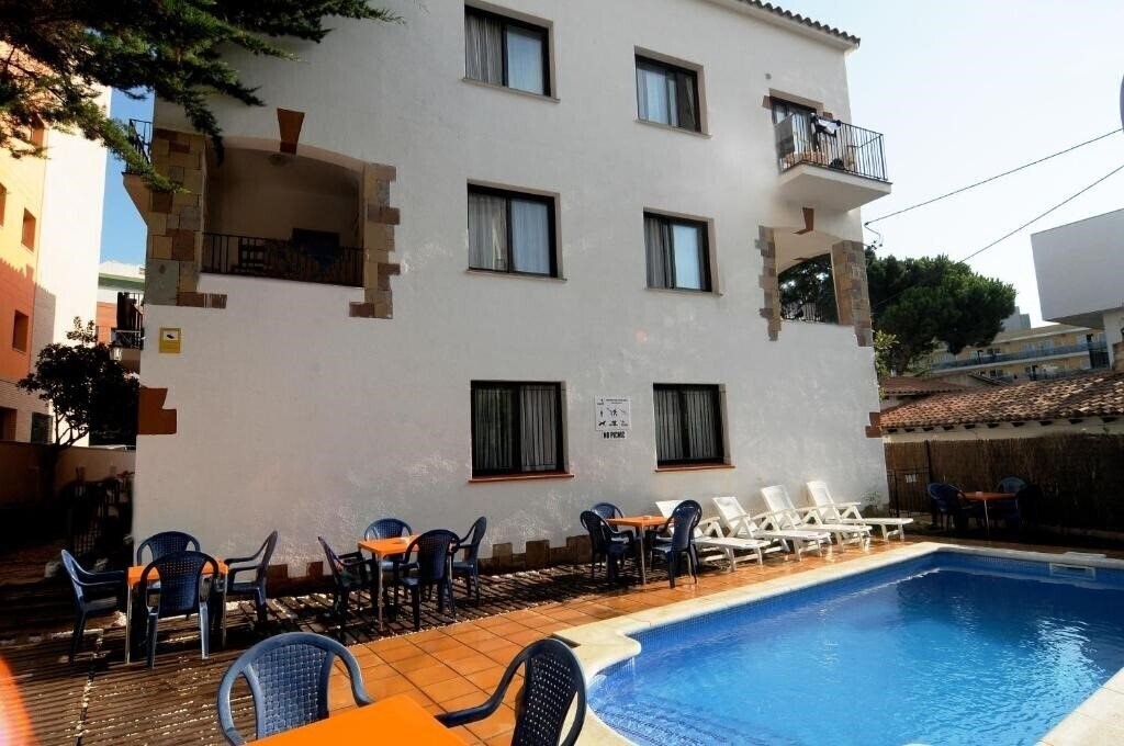 Готель Ar Caribe Apt апартаменты