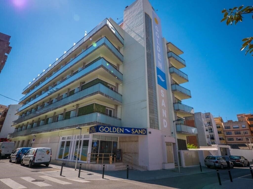 Готель Golden Sand Lloret 3*