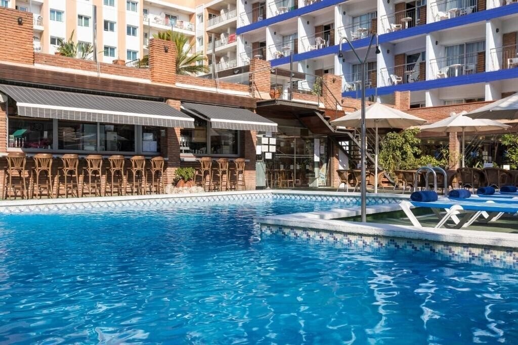 Отель HTop Palm Beach & SPA 3*
